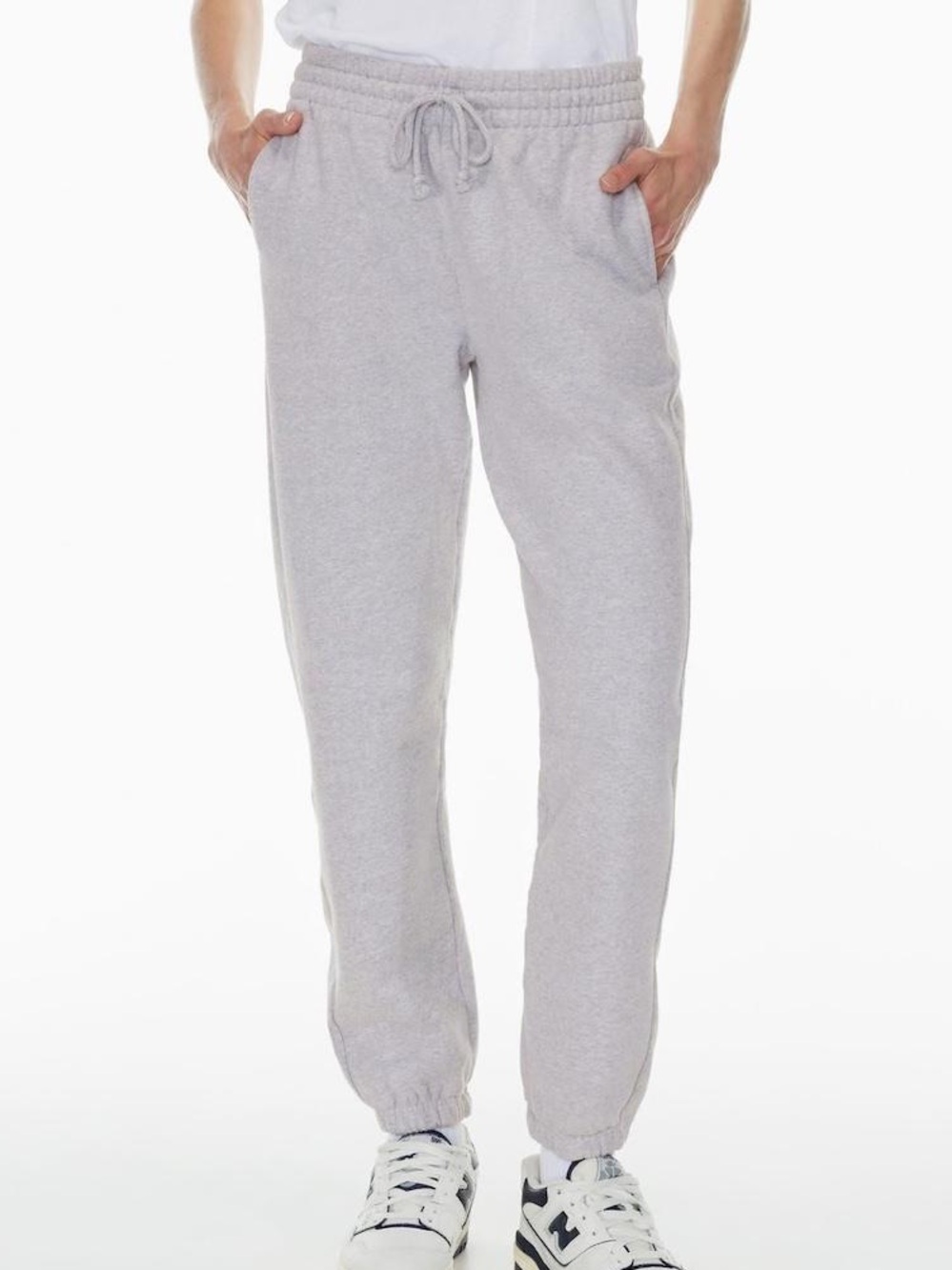 Aritzia Tna Cozy Fleece Perfect Jogger Sweatpant - M